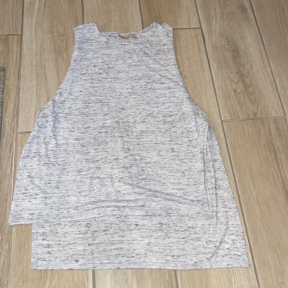 Zella Tank - Picture 1 of 2
